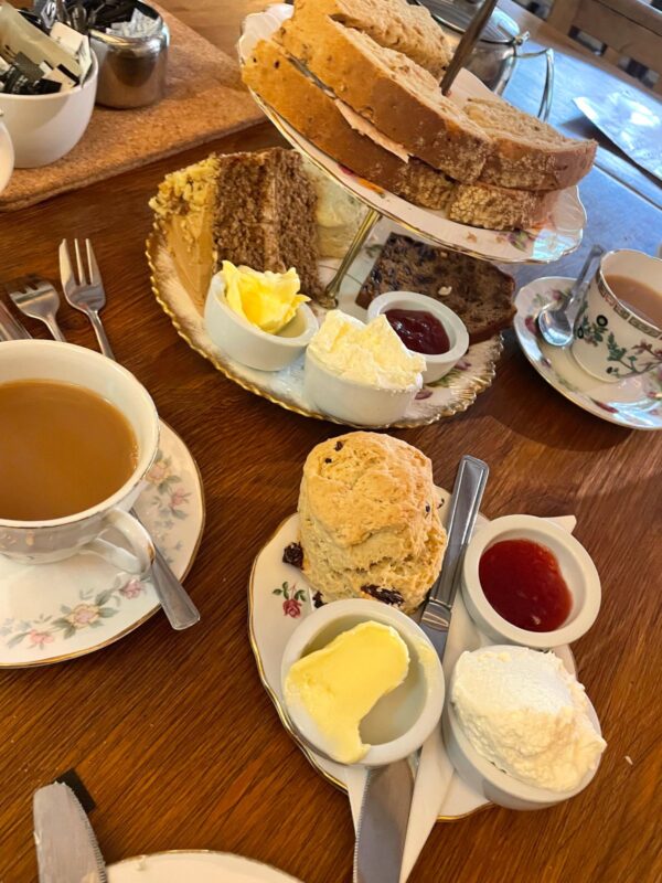 What to Eat in England - high tea